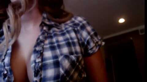vix_spy @ myfreecams on 20230927