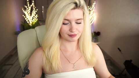 cocosecretss @ myfreecams on 20230928