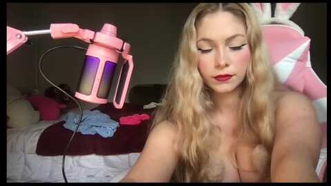 lolypopbubble @ myfreecams on 20230928