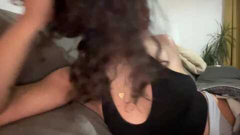 missarmenia @ myfreecams on 20230928
