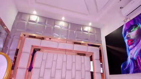 tara_withe