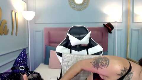 ayla_moon