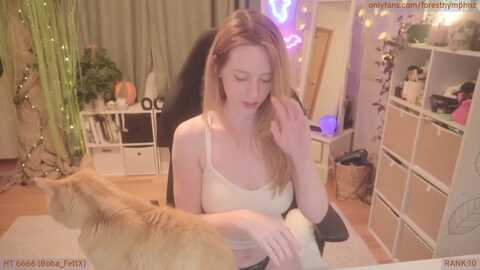 forest_nymph @ myfreecams on 20231001