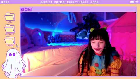 lilspoopyluna @ myfreecams on 20231002
