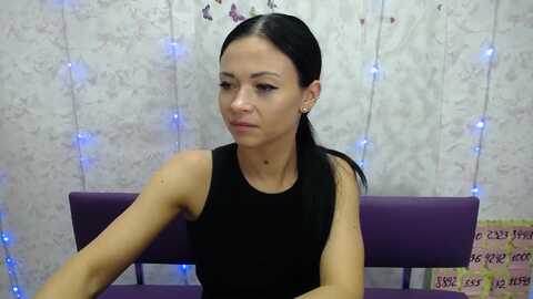 sophialucky @ myfreecams on 20231002