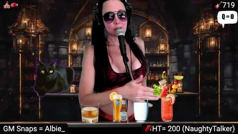 deszeppelin @ myfreecams on 20231005