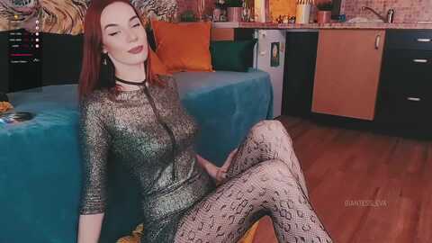 giantess_eva @ myfreecams on 20231005