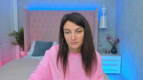 luckysandra @ myfreecams on 20231005