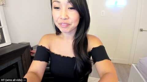 adorabledee @ myfreecams on 20231006