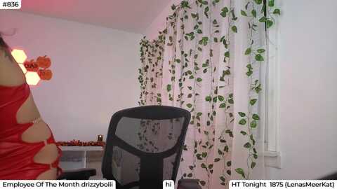 lenadanzara @ myfreecams on 20231007