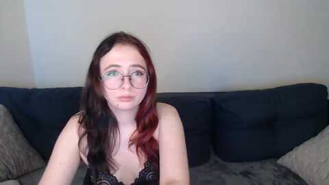 mini_diva @ myfreecams on 20231007