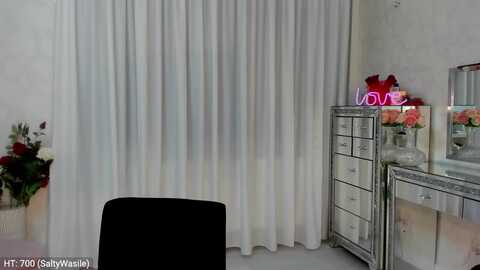 missbutterfly @ myfreecams on 20231007