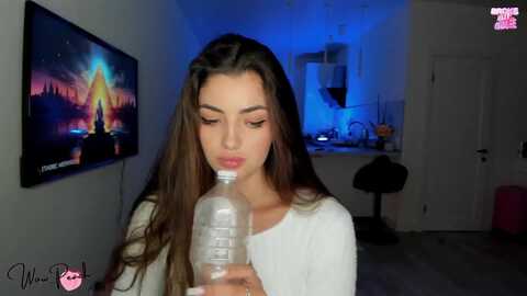 wow_peach @ myfreecams on 20231007