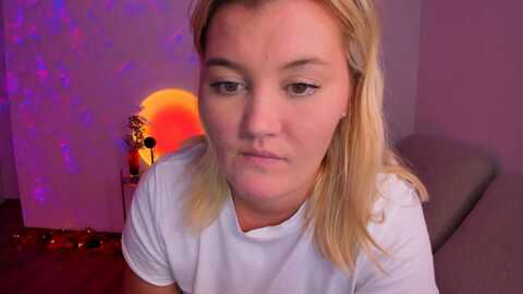 fire_ice_emma @ myfreecams on 20231008