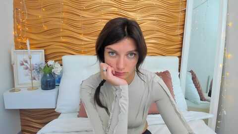 luckysandra @ myfreecams on 20231008