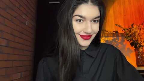 bowtorina @ myfreecams on 20231011