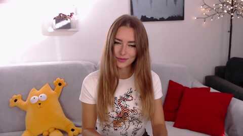 simonswife @ myfreecams on 20231011