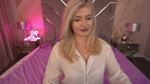 cocosecretss @ myfreecams on 20231014