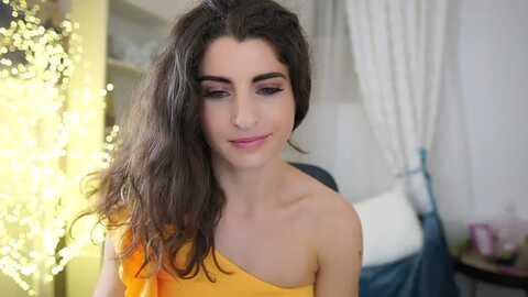eva__lovia_ @ myfreecams on 20231014