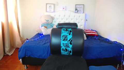 natalia_leon_ @ myfreecams on 20231014