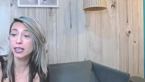 poxyvibe @ myfreecams on 20231014