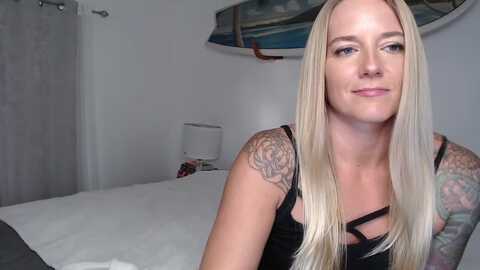 abbie_hoffman @ myfreecams on 20231015