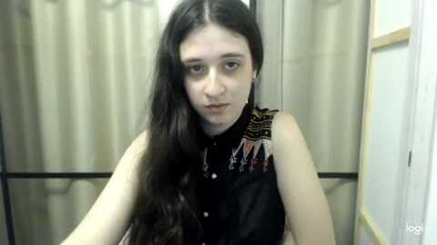 ginablumm @ myfreecams on 20231015