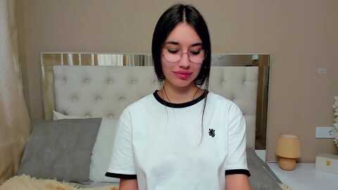 lollapixie @ myfreecams on 20231015