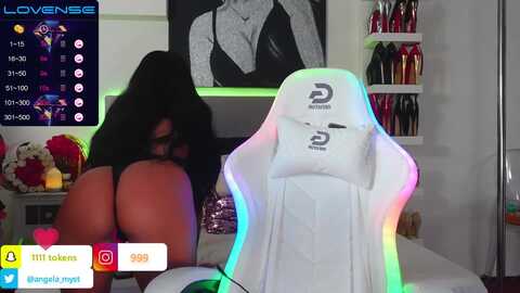 angelamyst @ myfreecams on 20231017