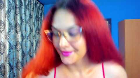 francescaev @ myfreecams on 20231017