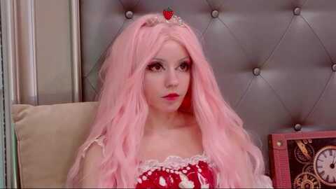 freyagold @ myfreecams on 20231018