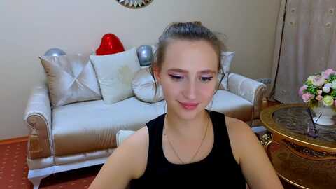 wittybunnyy @ myfreecams on 20231018