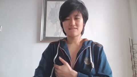 asianfemale69 @ myfreecams on 20231019