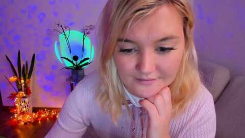fire_ice_emma @ myfreecams on 20231019