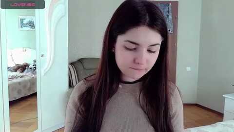 miriam_mills @ myfreecams on 20231019