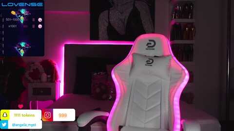 angelamyst @ myfreecams on 20231020