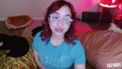 cozynovi @ myfreecams on 20231020