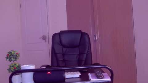 lorettelorena @ myfreecams on 20231020