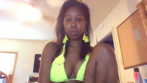 missmarie24 @ myfreecams on 20231020