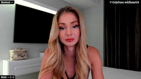 yveline @ myfreecams on 20231020