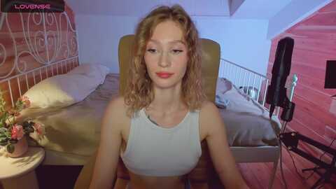 aurorashy @ myfreecams on 20231022