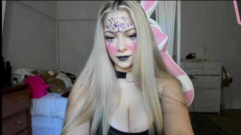 lolypopbubble @ myfreecams on 20231023