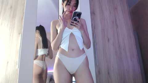 vikki @ myfreecams on 20231023