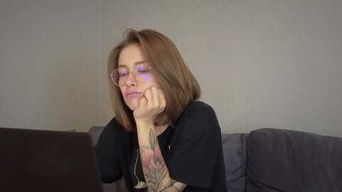 keepspark @ myfreecams on 20231024
