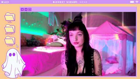 lilspoopyluna @ myfreecams on 20231024
