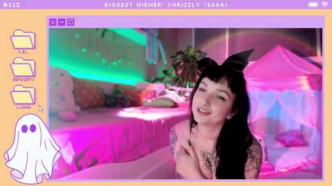 lilspoopyluna @ myfreecams on 20231024