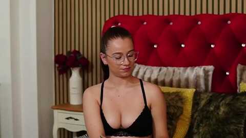 freyamonroe @ myfreecams on 20231025