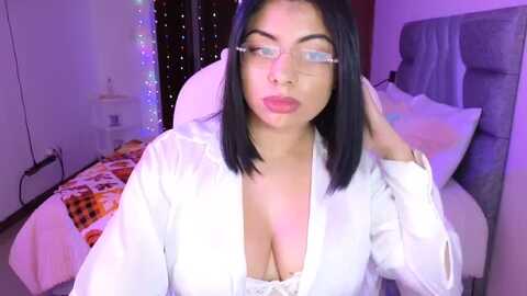 miaparkers @ myfreecams on 20231025