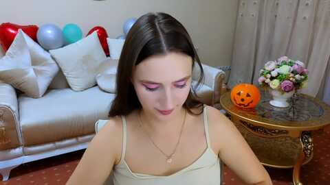 wittybunnyy @ myfreecams on 20231025