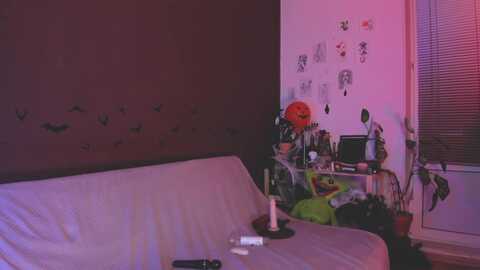 juby_yubi @ myfreecams on 20231026